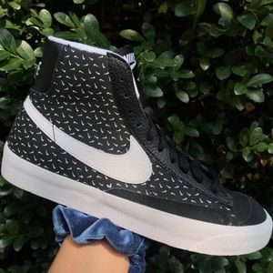 Nike Blazer